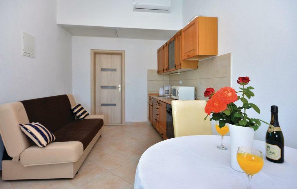 Studio Apartman Podstrana Exterior photo